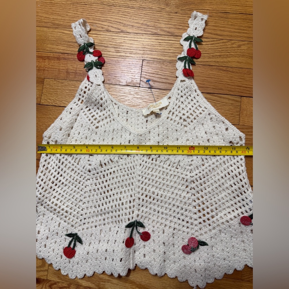 Rebellion Cream Crochet Tank Top with Cherry Appliqués - Picture 6 of 10